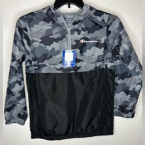 NWT Champion Windbreaker Camouflage Gray & Black Medium